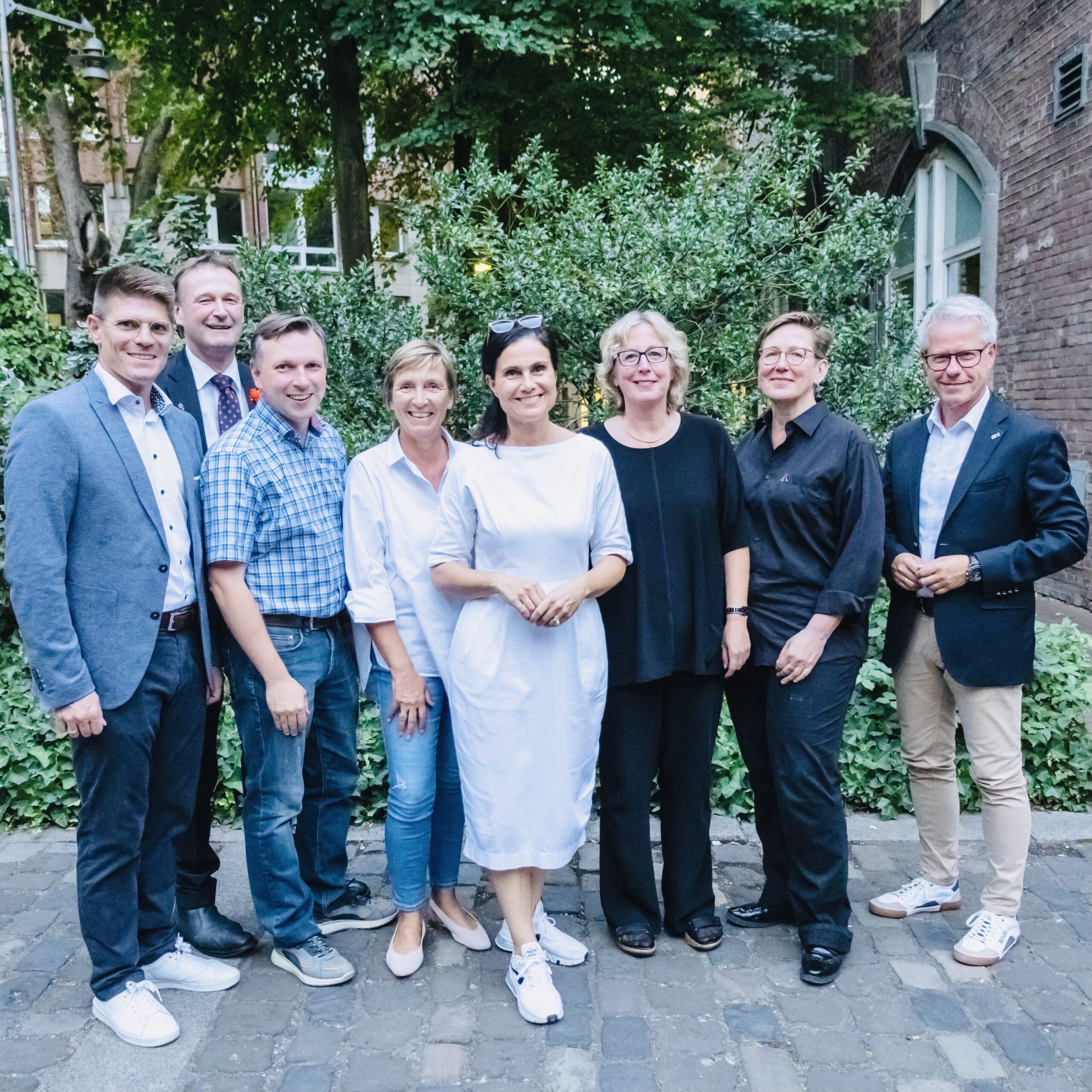 Vorstand Gruenes Herz bei Gruendung Aug 22 Vorstand Gruenes Herz bei Gruendung Aug 22